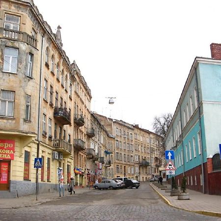 Mіні- Економ Апартаменти В Центральній Частині Львова Esterno foto